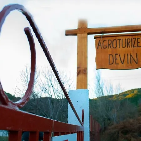Vendégház Agroturizem Devin Barbullush